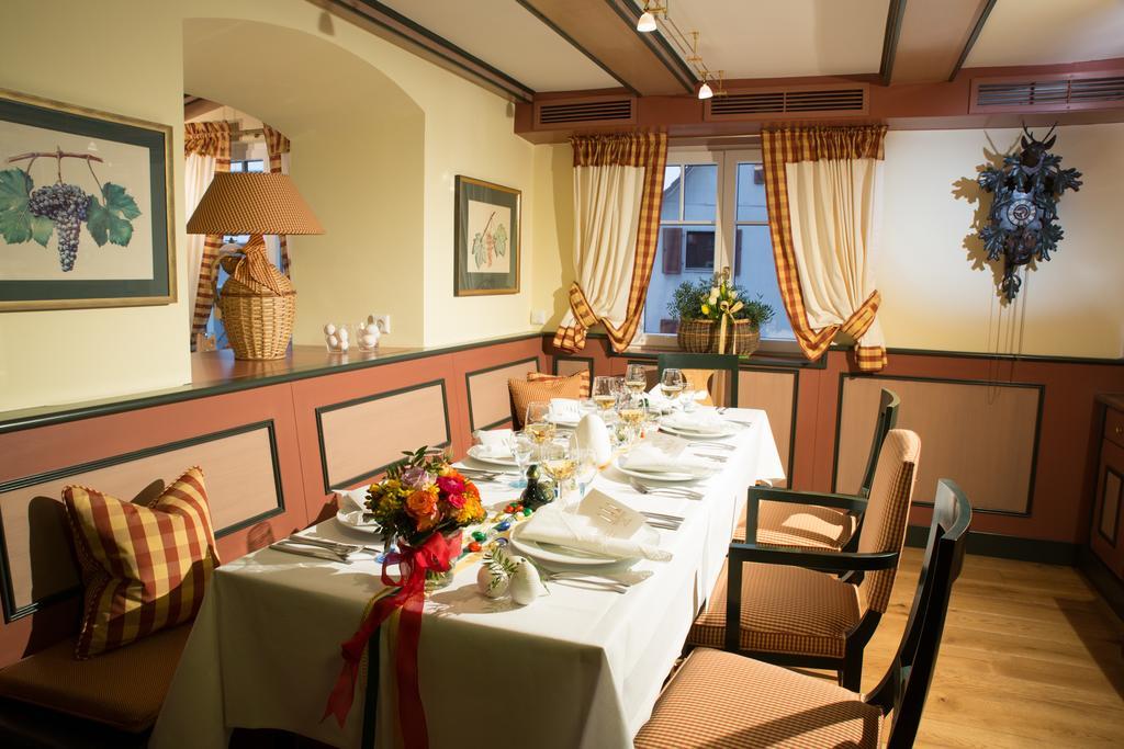 Landhotel Restaurant Zur Krone Gottenheim Buitenkant foto